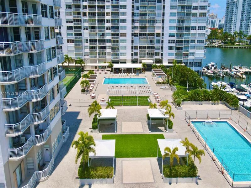 Condo for sale at Del Prado South Tower 502