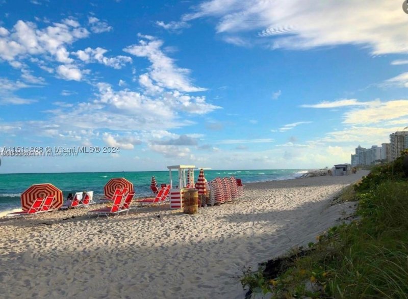 Condo for sale at Casablanca 732
