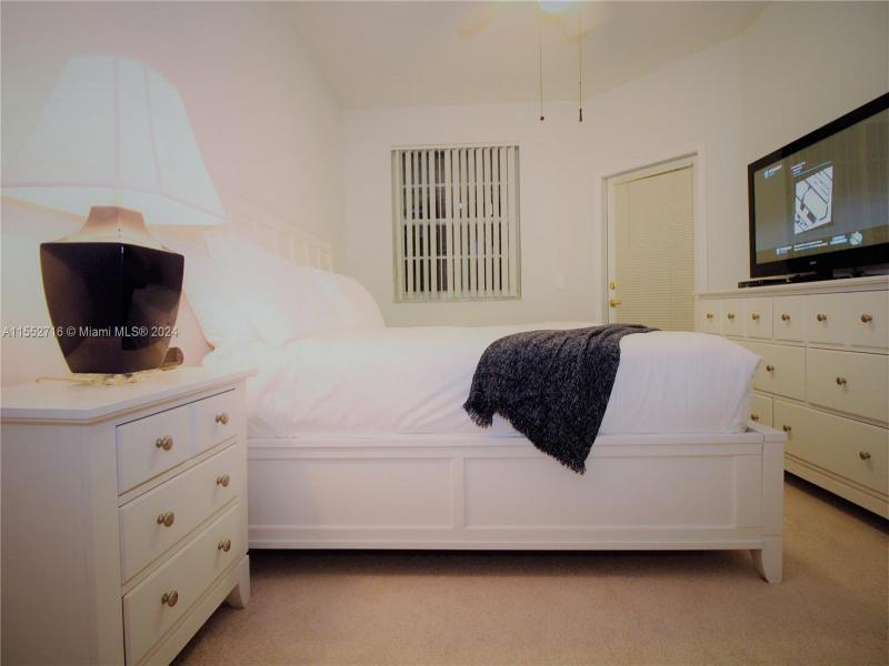 Comprar apartamento en Village by the Bay 12311