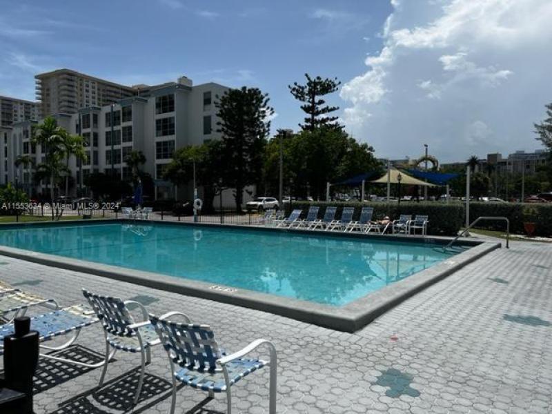 Comprar apartamento en Avila Condo 301