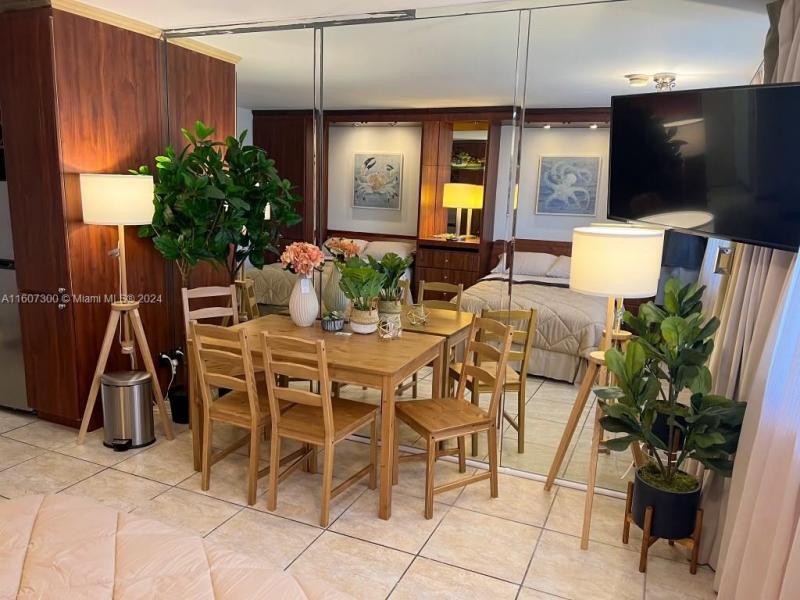 Comprar apartamento no Aventura Beach Club 428