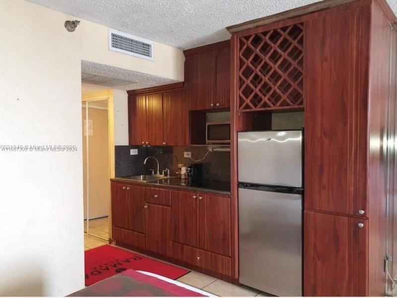 Aventura Beach Club Apt #428