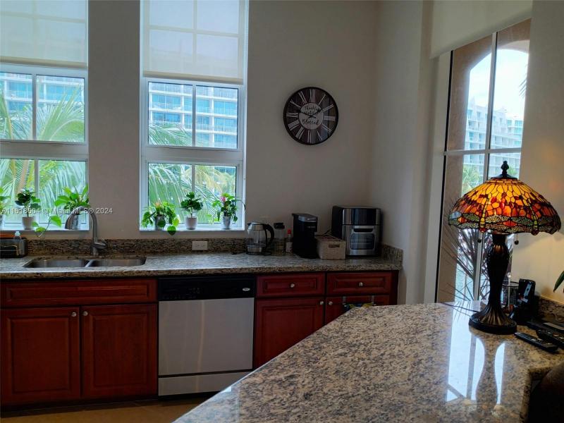 Property photo # 4