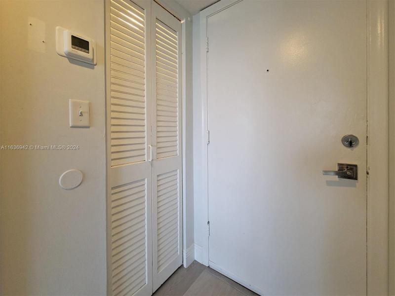 Condo for sale at Imperial Towers 206
