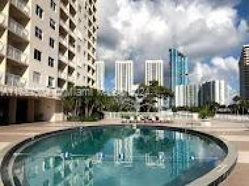 Comprar apartamento en Coastal Towers 328