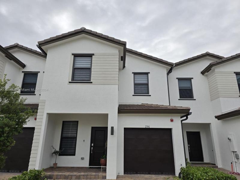 Property photo # 0
