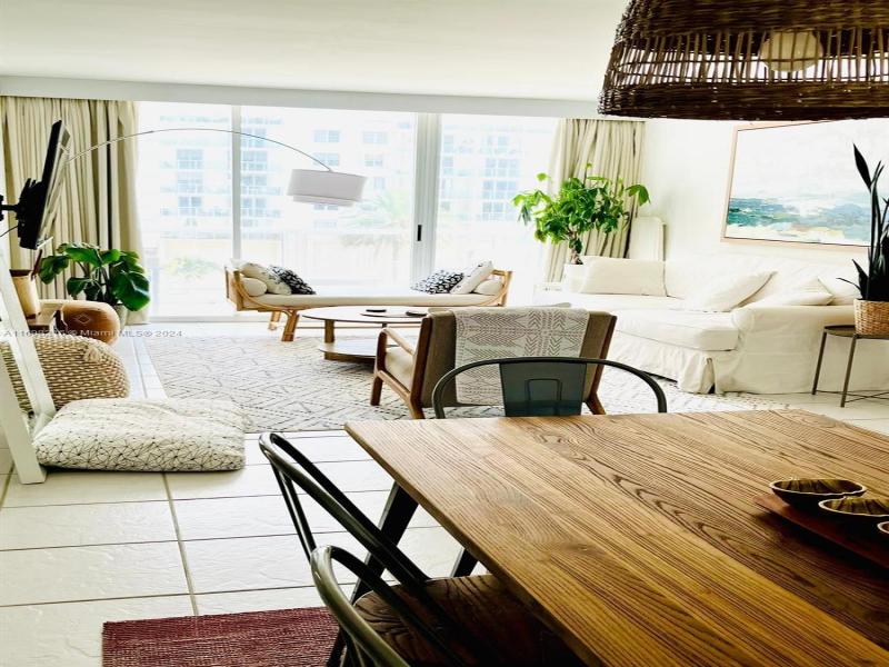 Seacoast 5700 Apt #5B