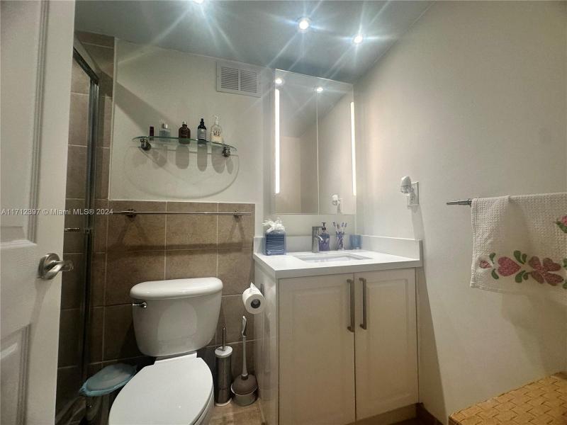 Condo for sale at The Wave Condo 809