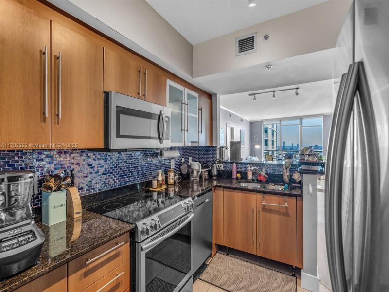 Property photo # 8