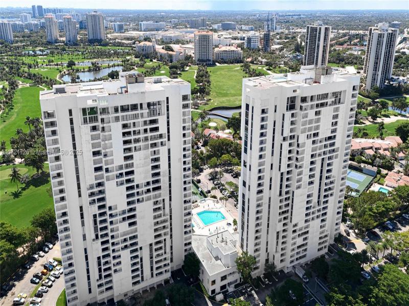 Delvista Towers Apt #817