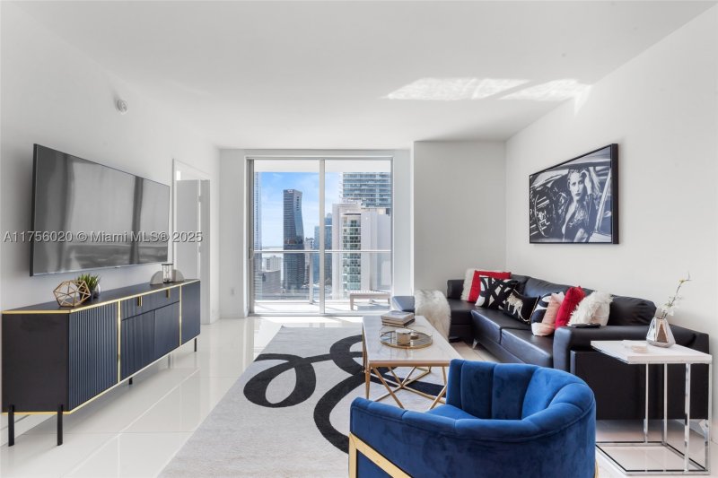 Condo for sale at 1100 Millecento 3303