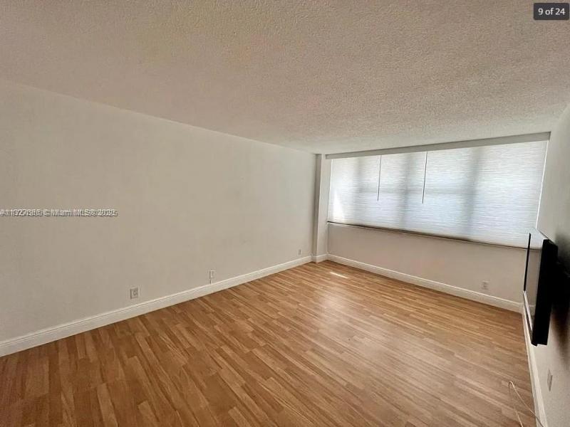 Condo for sale at Parker Plaza Estates 211