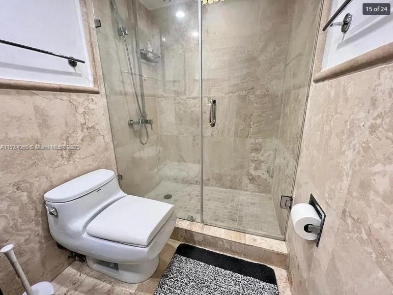 Condo for sale at Parker Plaza Estates 211