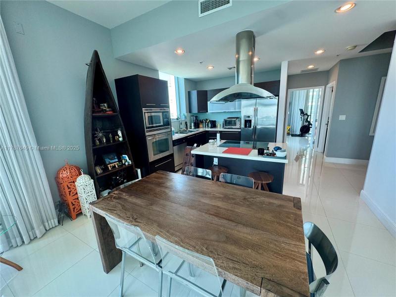 Comprar apartamento en Eloquence on the Bay 1008