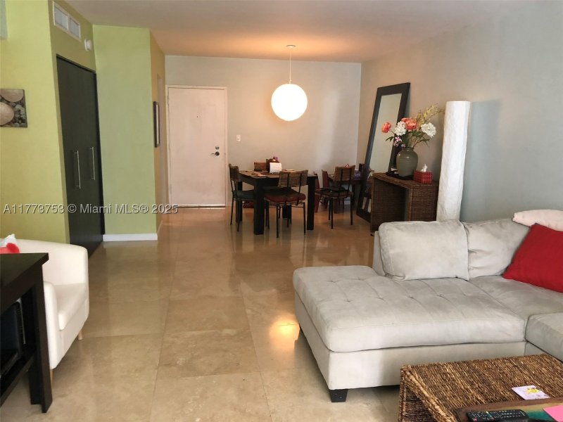 Condo for sale at South Bay Club 336