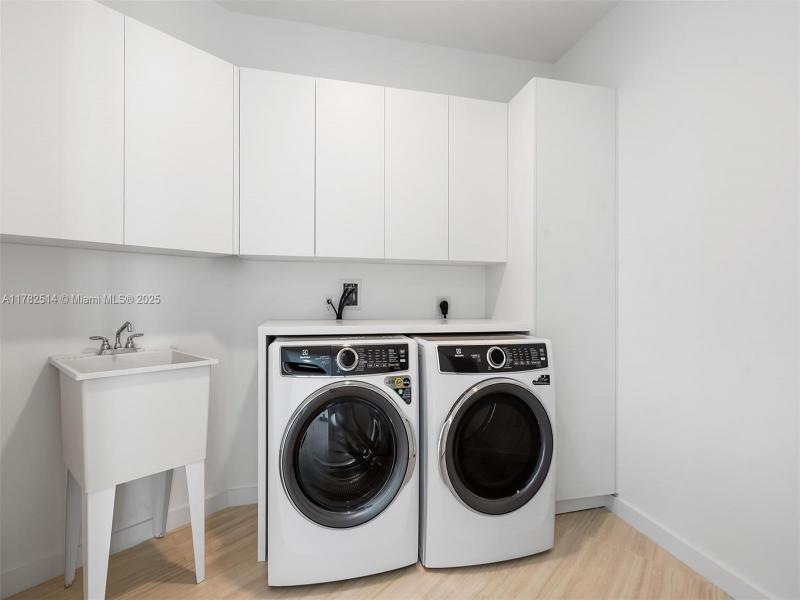 Property photo # 3