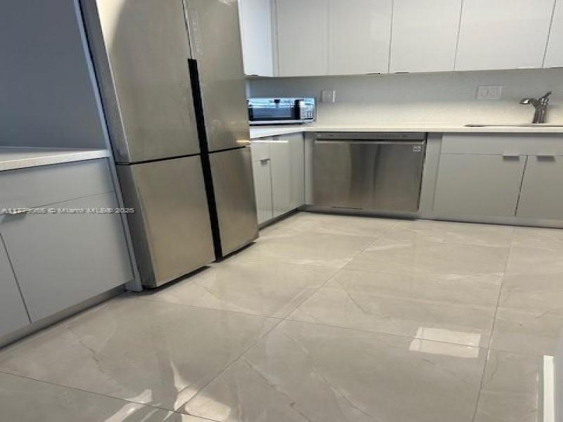 Condo for sale at Coronado I 830