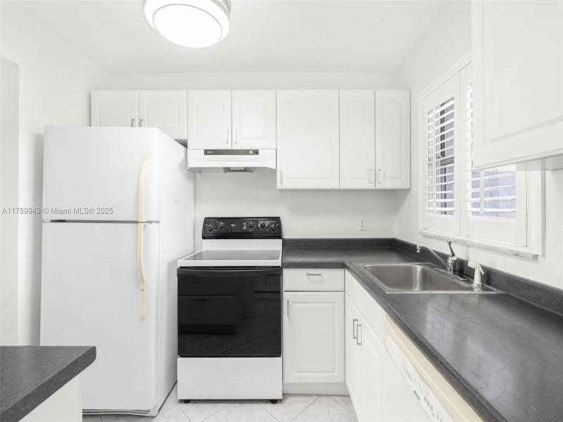 Property photo # 7