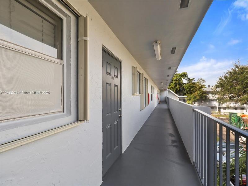 Property photo # 6
