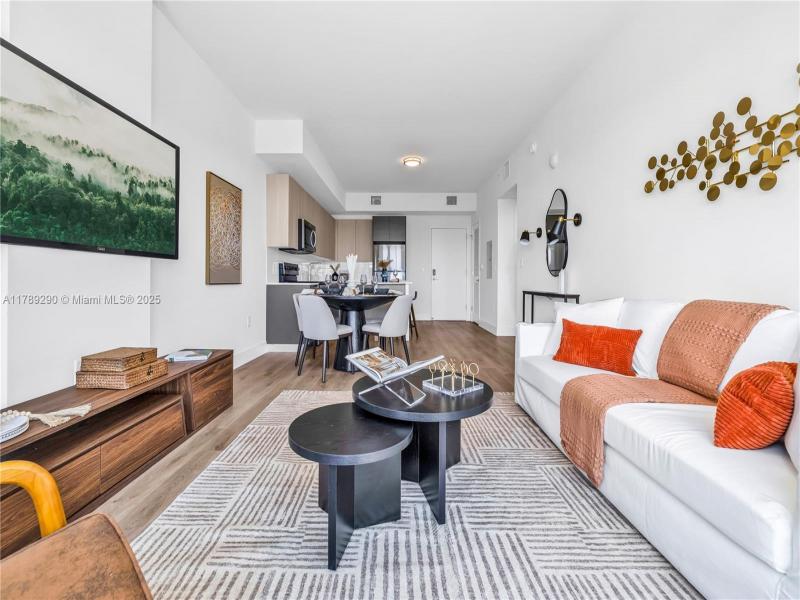 Property photo # 8