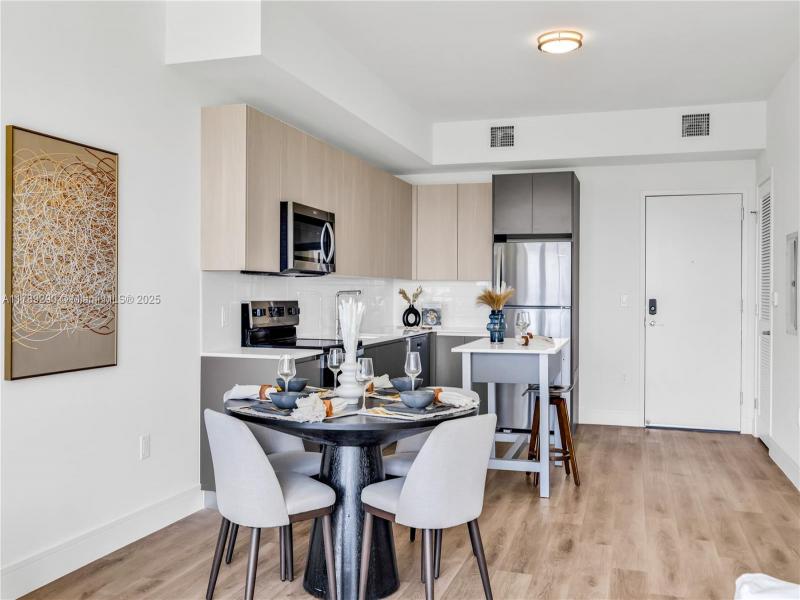 Property photo # 7