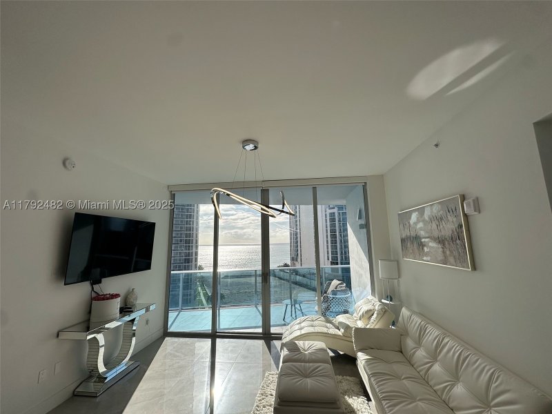 Alquiler de apartamento en Aurora 902