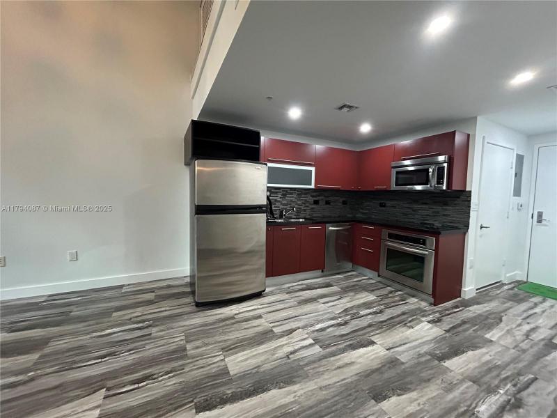 Property photo # 8