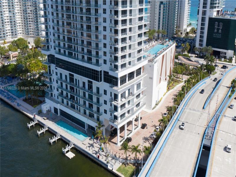 Condo for sale at Hyde Beach House CU-1