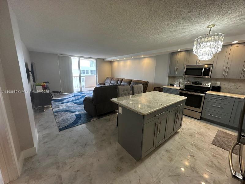 Condo for sale at Prince George 17C