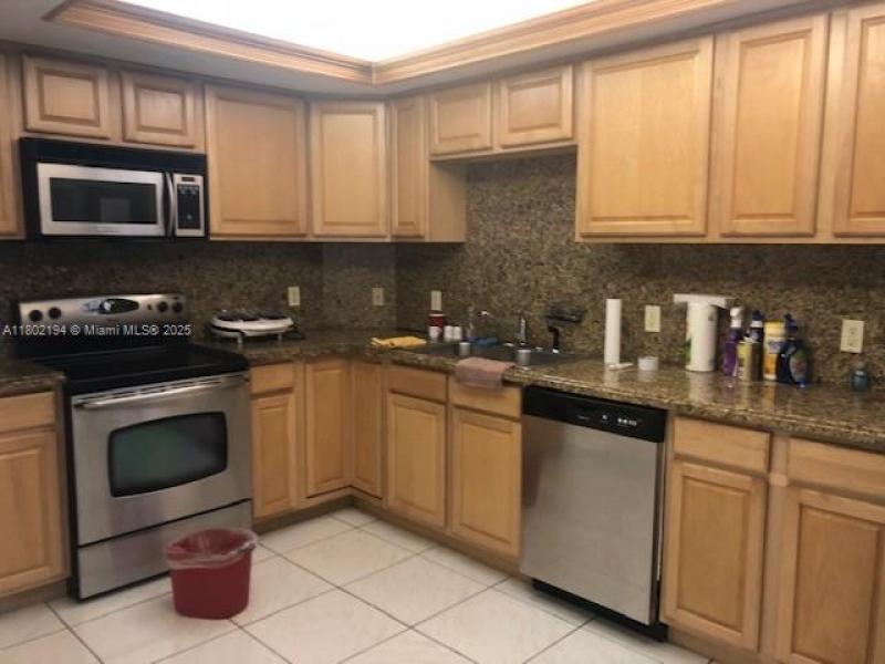 Property photo # 9