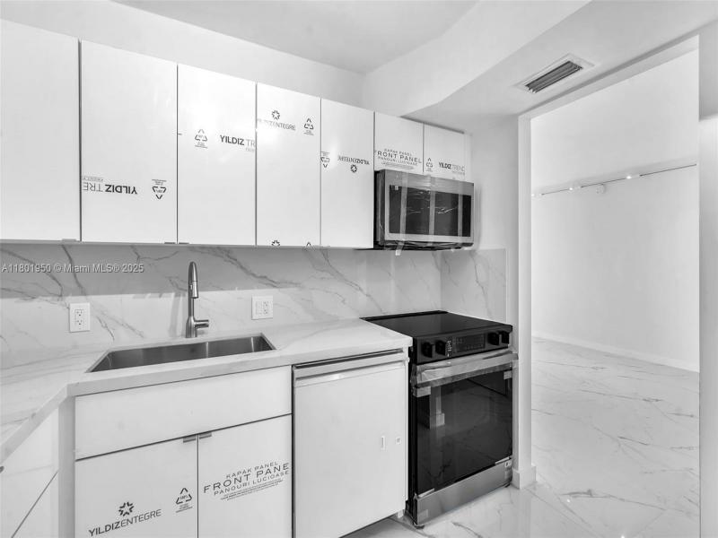 Condo for sale at Coronado I 1108