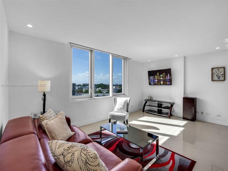 Property photo # 9