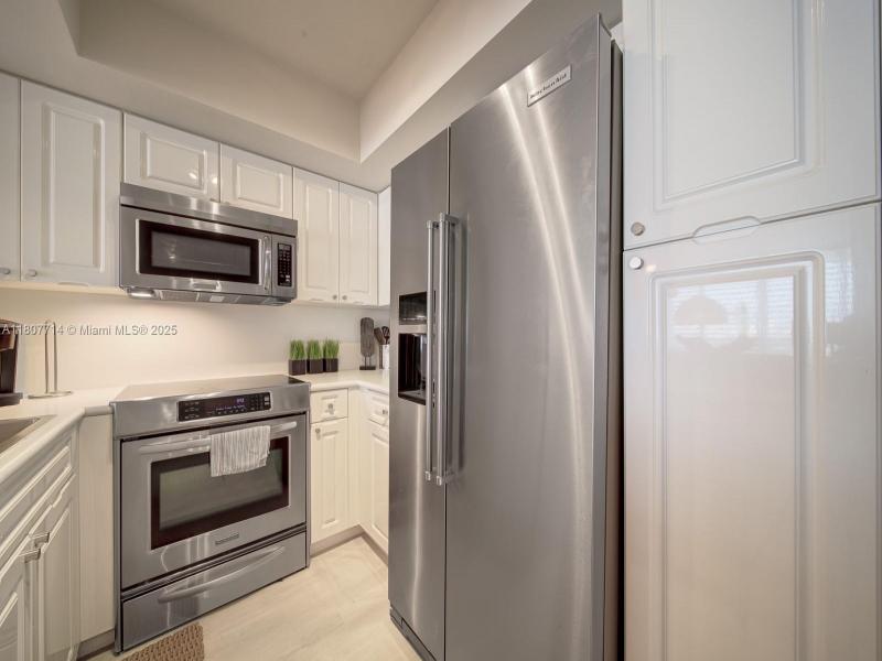 Property photo # 9