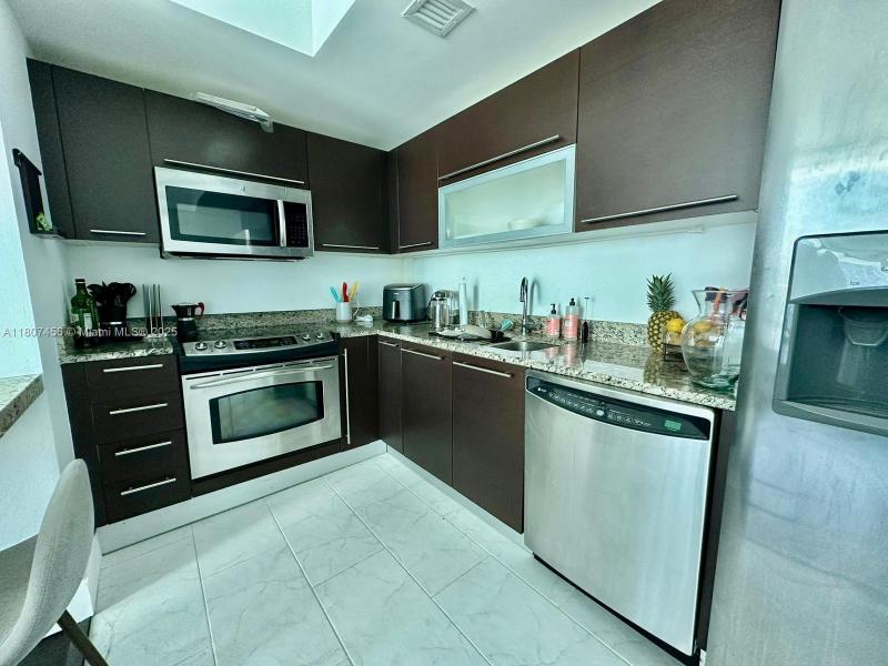 Property photo # 4