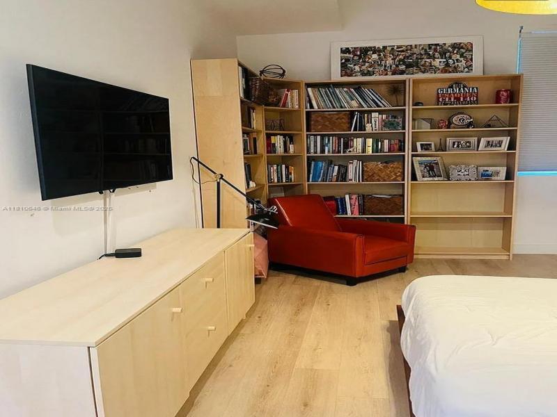 Property photo # 6