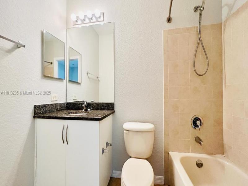 Property photo # 8