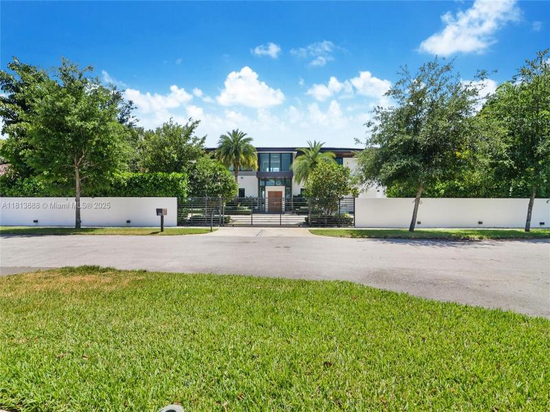 Property photo # 6