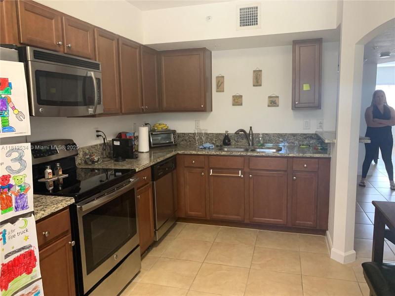 Property photo # 7
