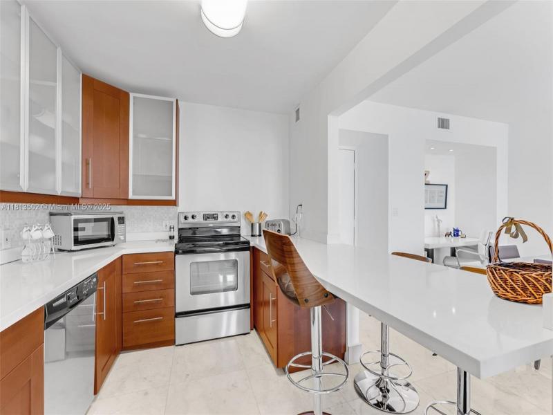 Property photo # 8