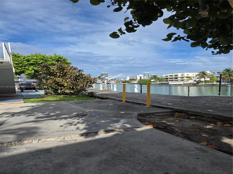 Property photo # 4
