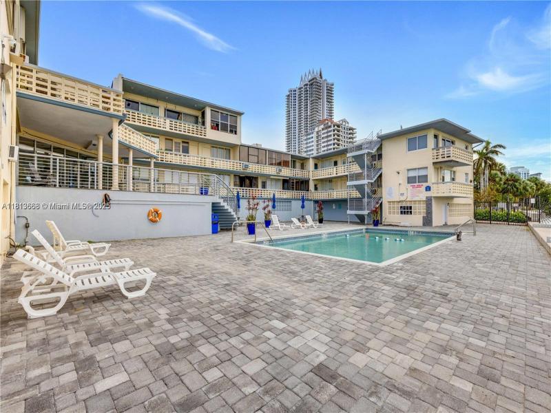 Property photo # 8
