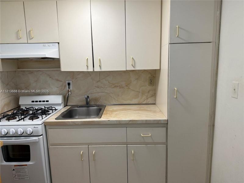 Property photo # 2