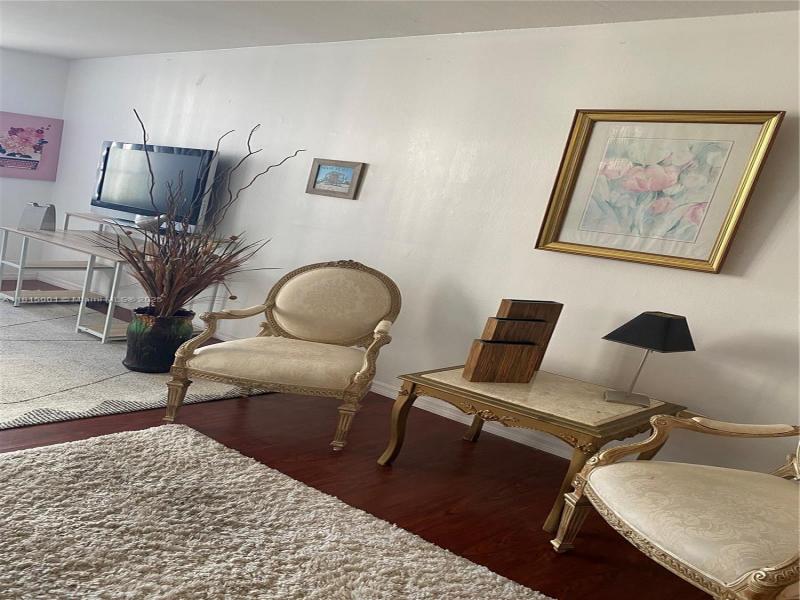 Property photo # 6
