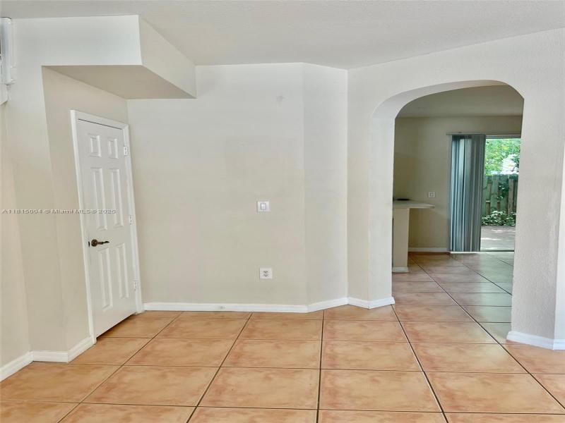 Property photo # 6