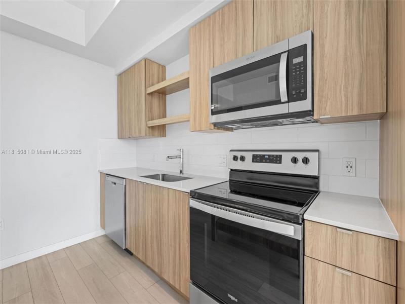 Property photo # 6