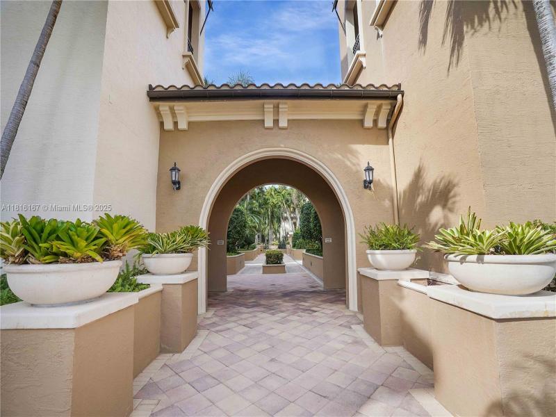 Property photo # 9