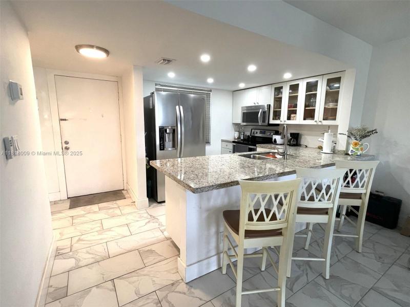 Property photo # 9