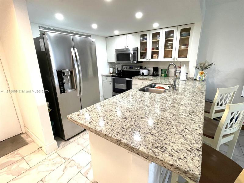 Property photo # 0