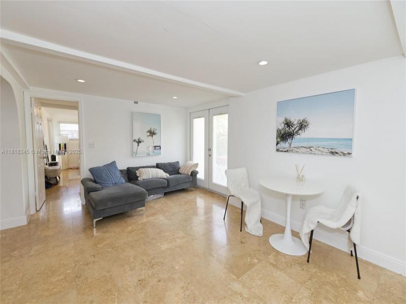 Property photo # 2