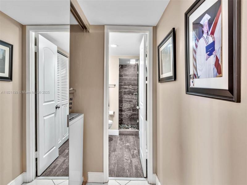 Condo for sale at Prince George 5J